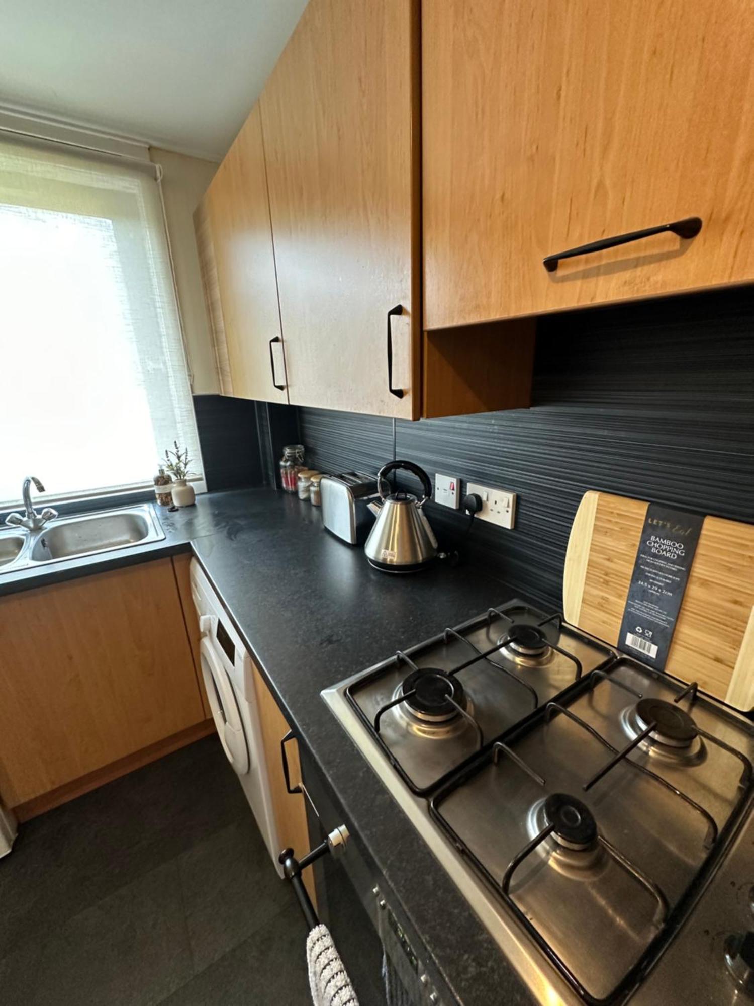 Spacious 3 Bedroom Flat Close To City Center Dalneigh Kültér fotó